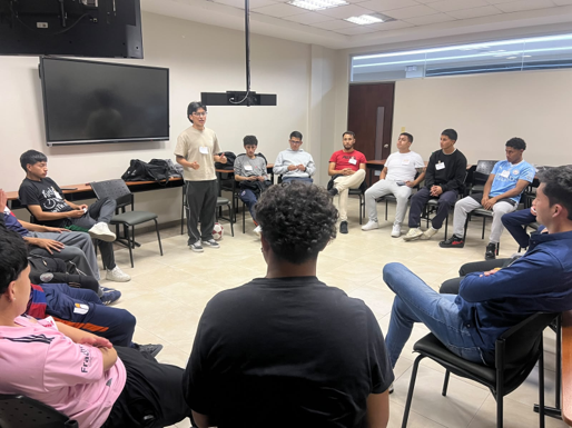 Estudiantes de psicología que participaron en la dinámica